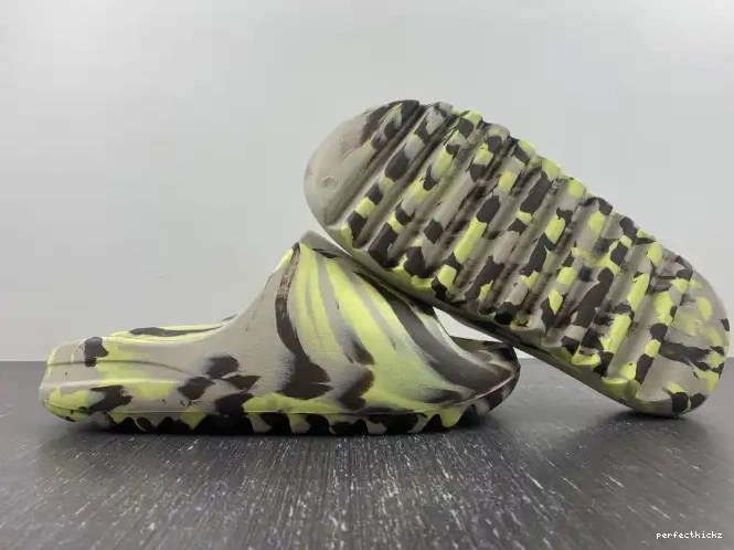 Slide FZ5899 Yeezy Adidas 0624